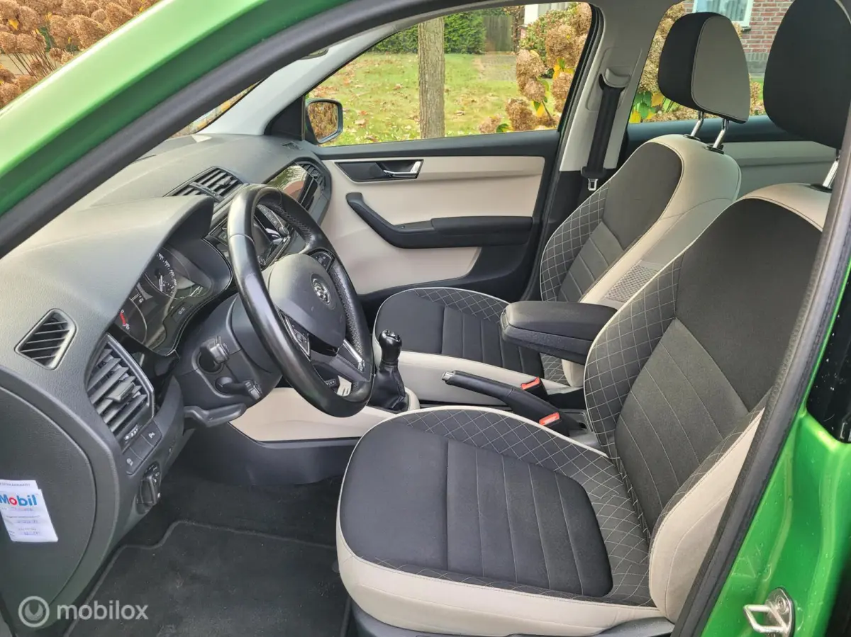 1.2 TSI 110 pk, Style,Navi, clima, pdc,lm