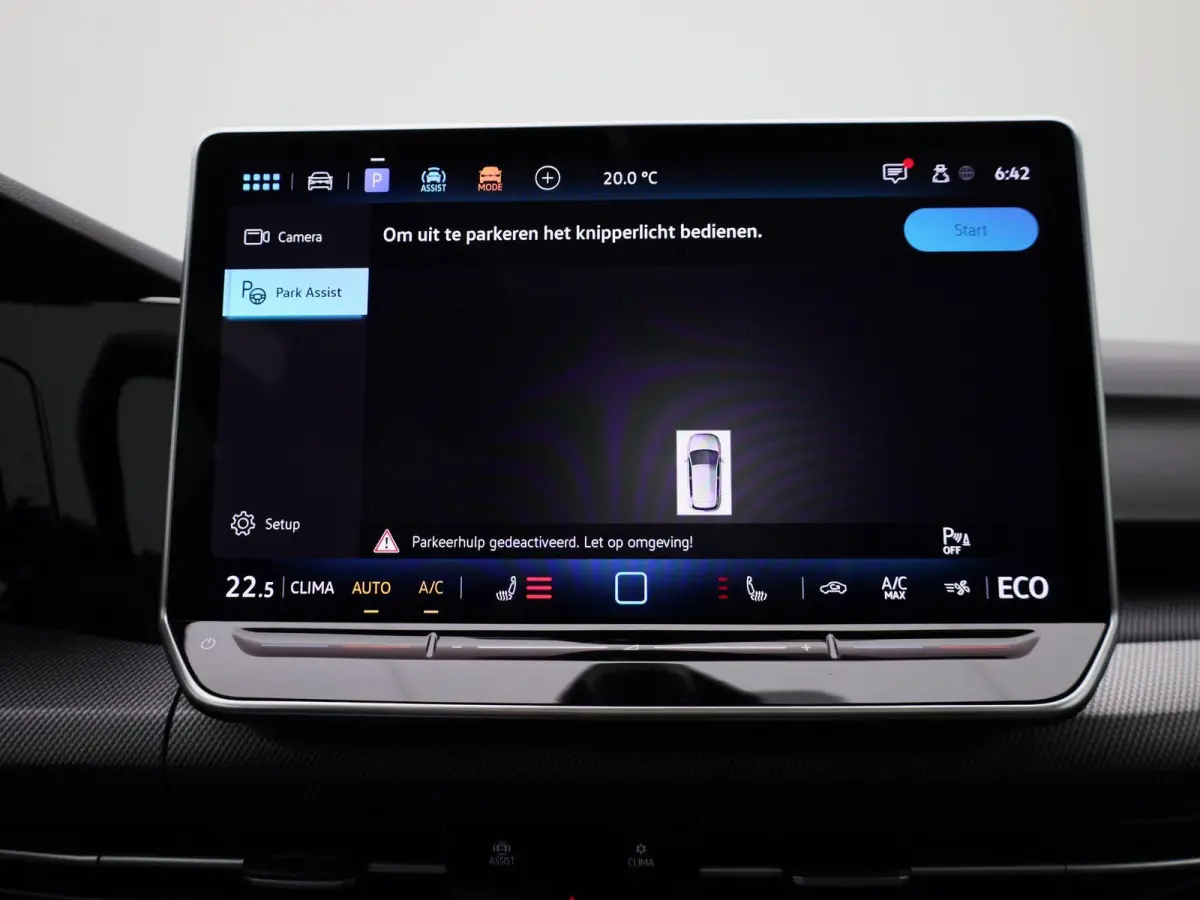 1.5 eHybrid GTE 272 PK | Automaat | Plug-In | Panorama Dak | Navigatie | Digitale Cockpit Pro | 360 Camera | Sport Pakket | Stoelverwarming | Stuurwielverwarming | Head-Updisplay | LED Matri