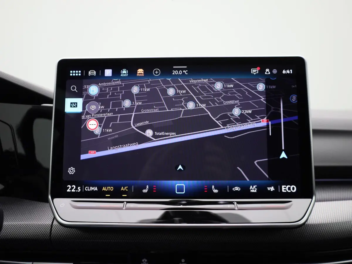 1.5 eHybrid GTE 272 PK | Automaat | Plug-In | Panorama Dak | Navigatie | Digitale Cockpit Pro | 360 Camera | Sport Pakket | Stoelverwarming | Stuurwielverwarming | Head-Updisplay | LED Matri