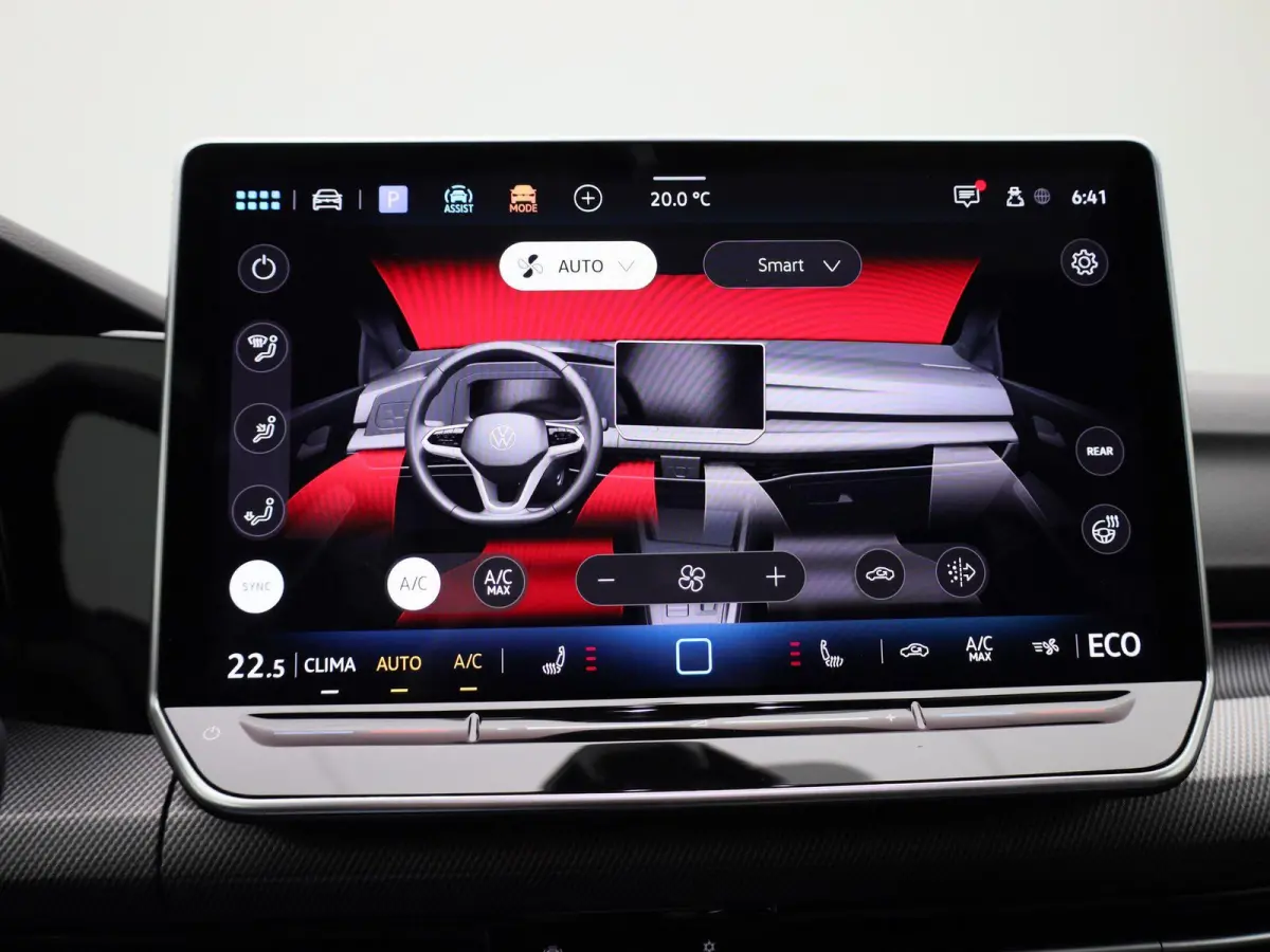 1.5 eHybrid GTE 272 PK | Automaat | Plug-In | Panorama Dak | Navigatie | Digitale Cockpit Pro | 360 Camera | Sport Pakket | Stoelverwarming | Stuurwielverwarming | Head-Updisplay | LED Matri