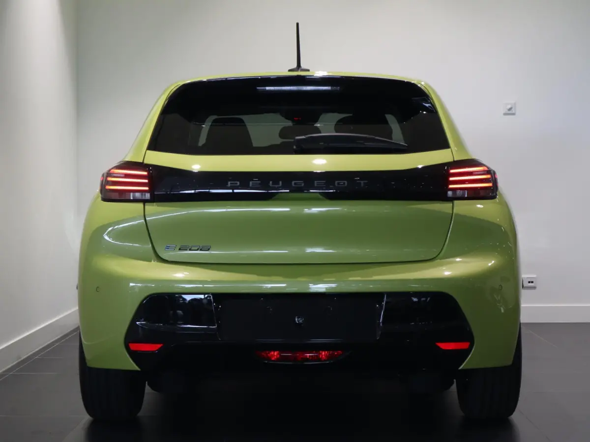 e-Style 50 kWh | Navigatie | Keyless | Parkeersensoren | LM-Velgen | LED |