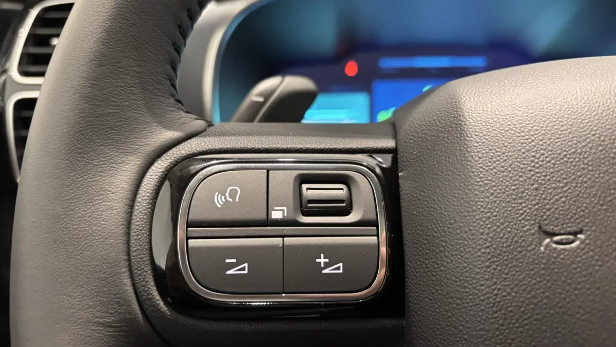 1.6 Plug-in Hybrid 225 ë-Series Citroen C5 Aircross 1.6 Plug-in Hybrid ë-Series | Apple Carplay & Android Auto | Camera | Panorama dak |