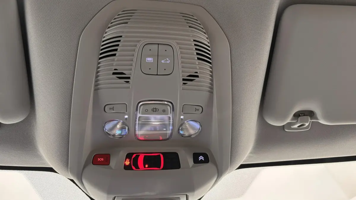 1.6 Plug-in Hybrid 225 ë-Series Citroen C5 Aircross 1.6 Plug-in Hybrid ë-Series | Apple Carplay & Android Auto | Camera | Panorama dak |