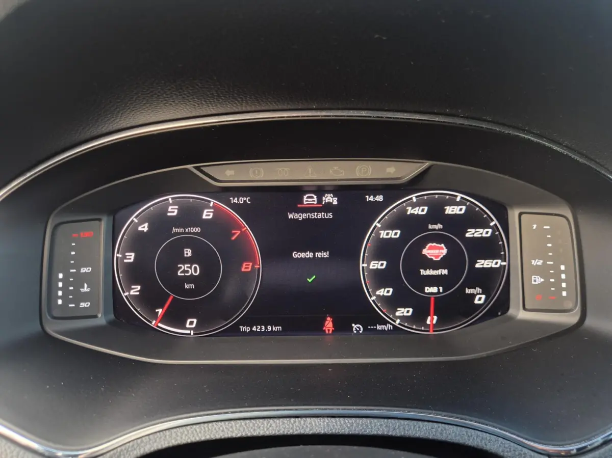 1.5 TSI EVO FR Virtual/Alcantara/Dode/Trekhak/Led
