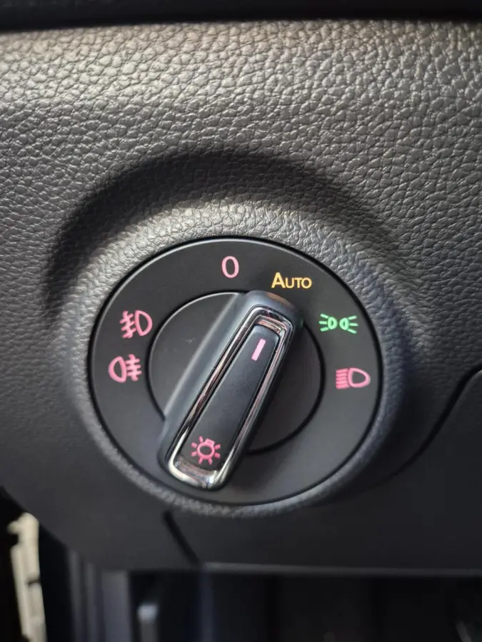 1.5 TSI EVO FR Virtual/Alcantara/Dode/Trekhak/Led