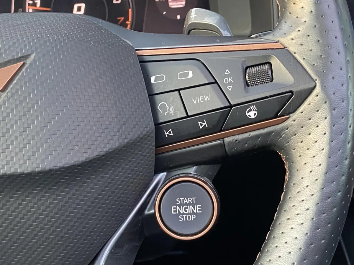 ST VZ 4Drive|pano|trekhaak|Brembo| full-option