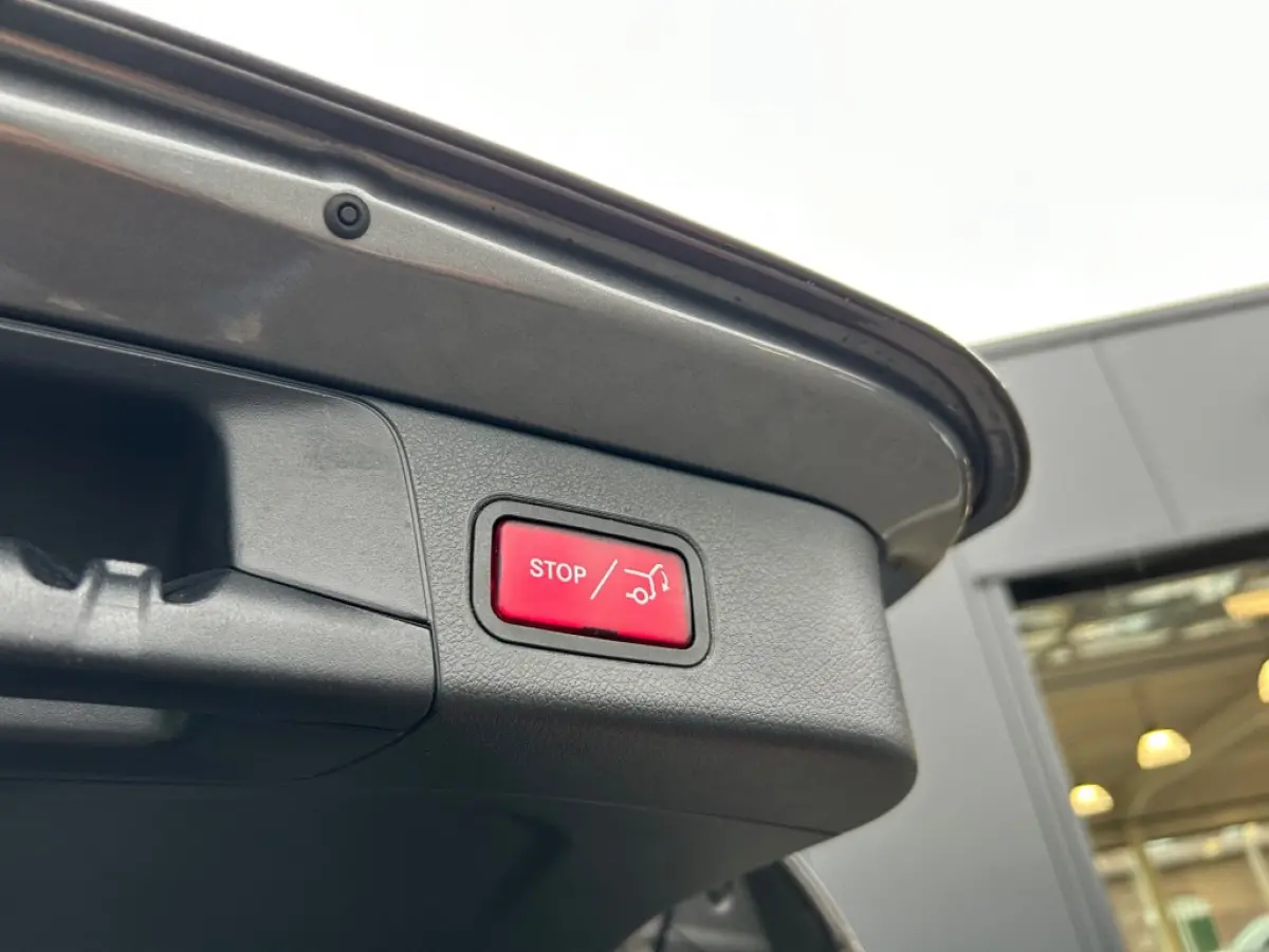 B 180 AMG Nightpakket 1e Eig. Pano Leder Camera Carplay E.klep