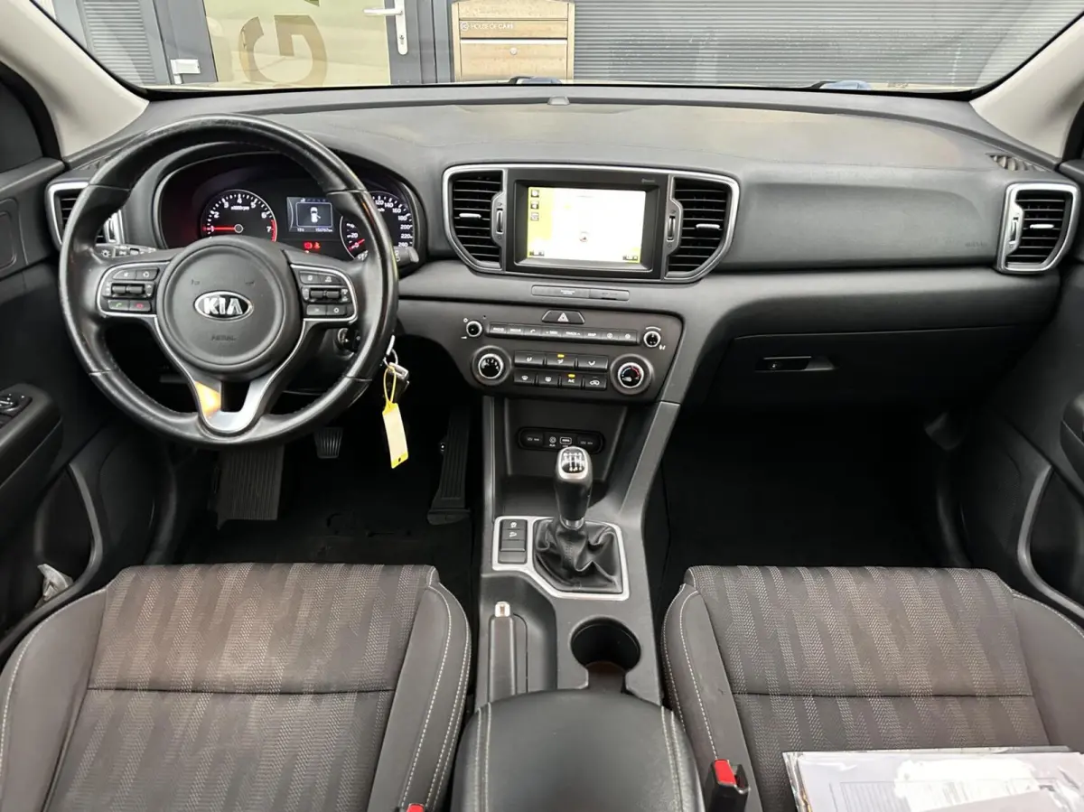 1.6 GDI ComfortLine Navigator Airco Cruise Navi