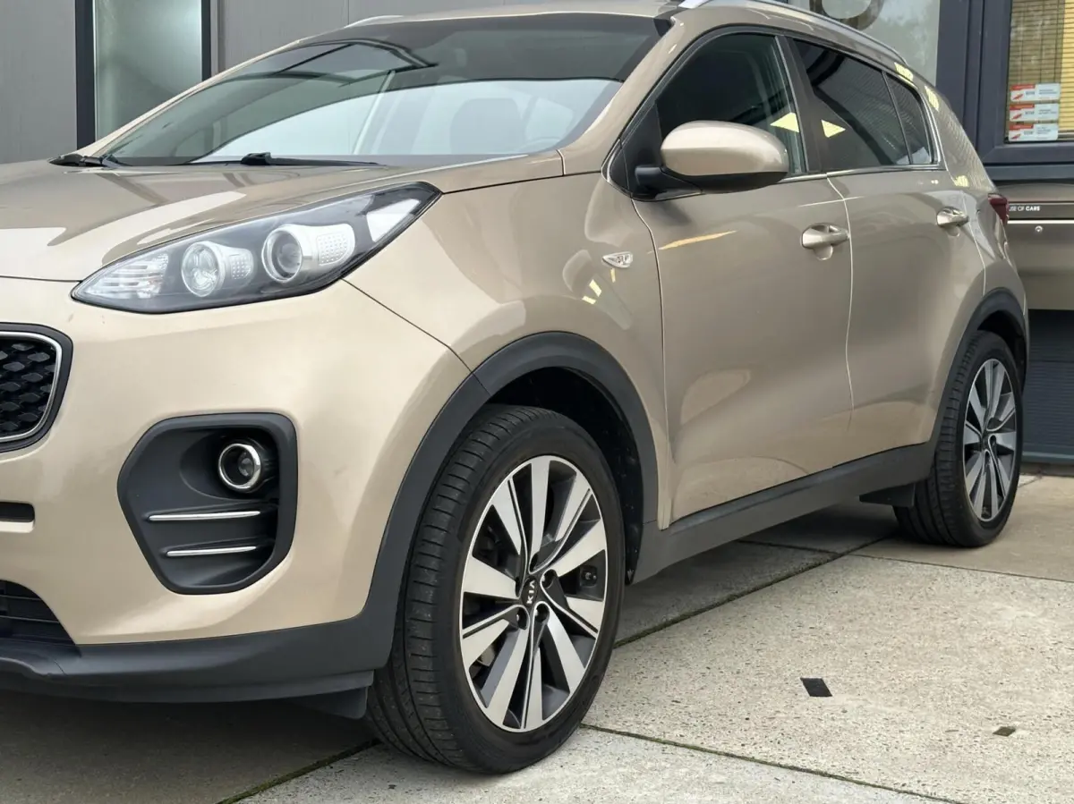 1.6 GDI ComfortLine Navigator Airco Cruise Navi