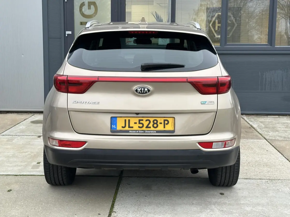 1.6 GDI ComfortLine Navigator Airco Cruise Navi