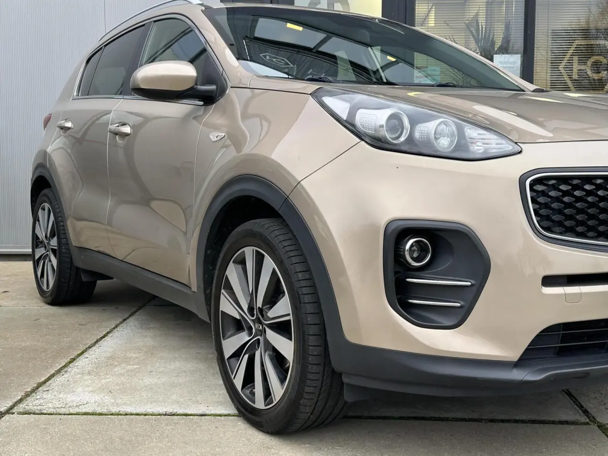 1.6 GDI ComfortLine Navigator Airco Cruise Navi