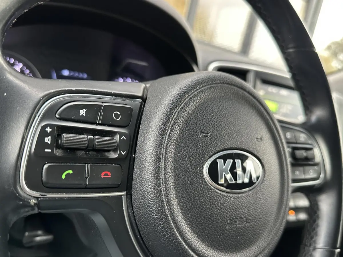 1.6 GDI ComfortLine Navigator Airco Cruise Navi