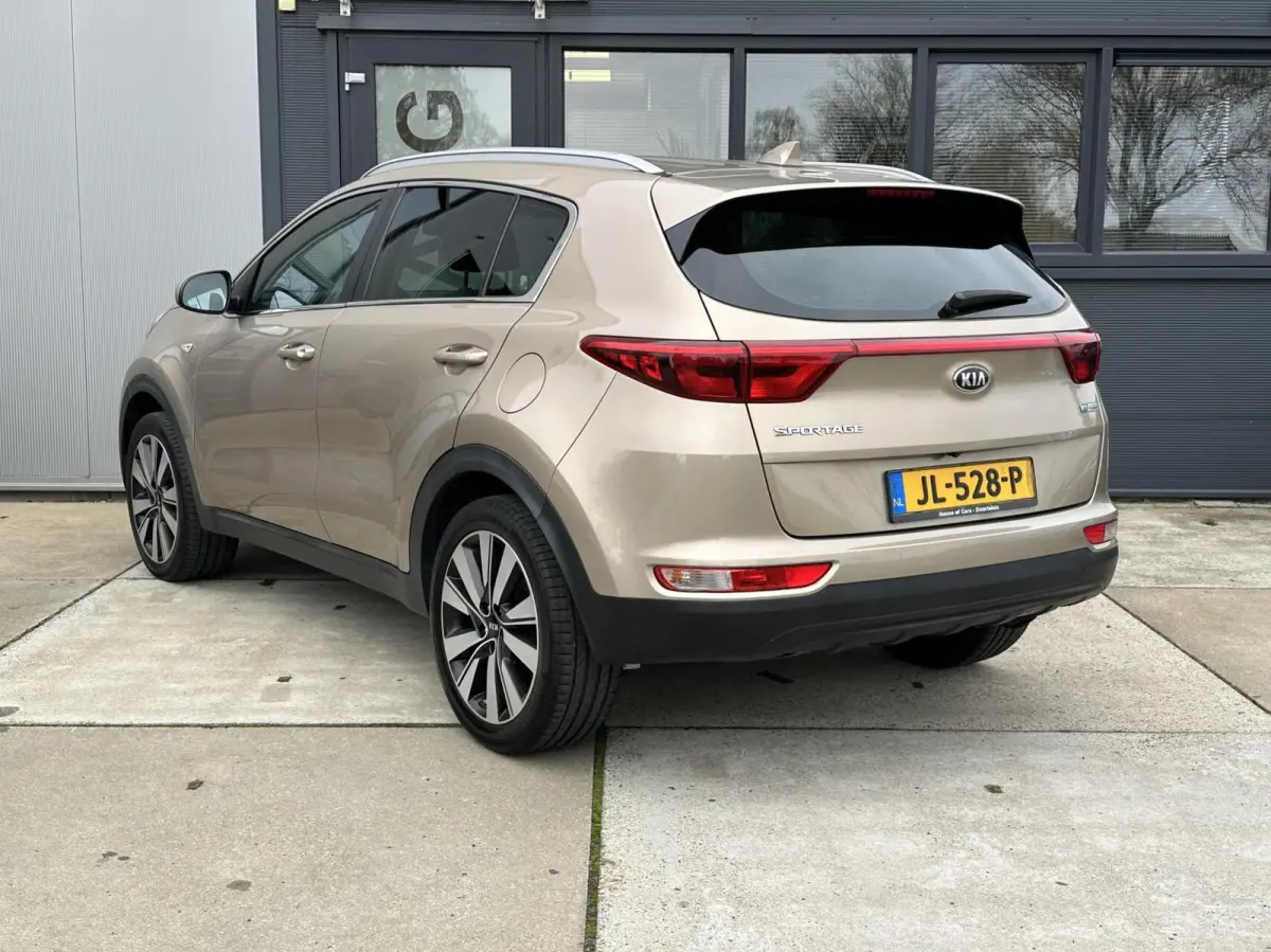 1.6 GDI ComfortLine Navigator Airco Cruise Navi