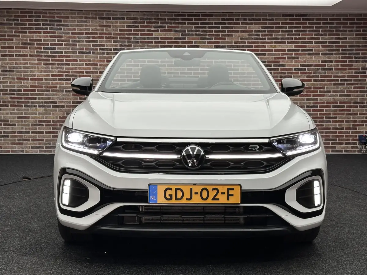 1.5 TSI R-Line | Beats by Dre| IQ Light| Keyless|