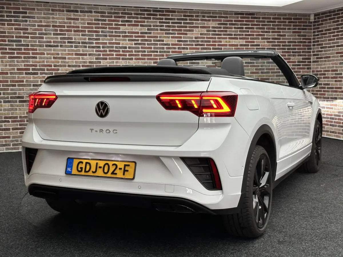 1.5 TSI R-Line | Beats by Dre| IQ Light| Keyless|