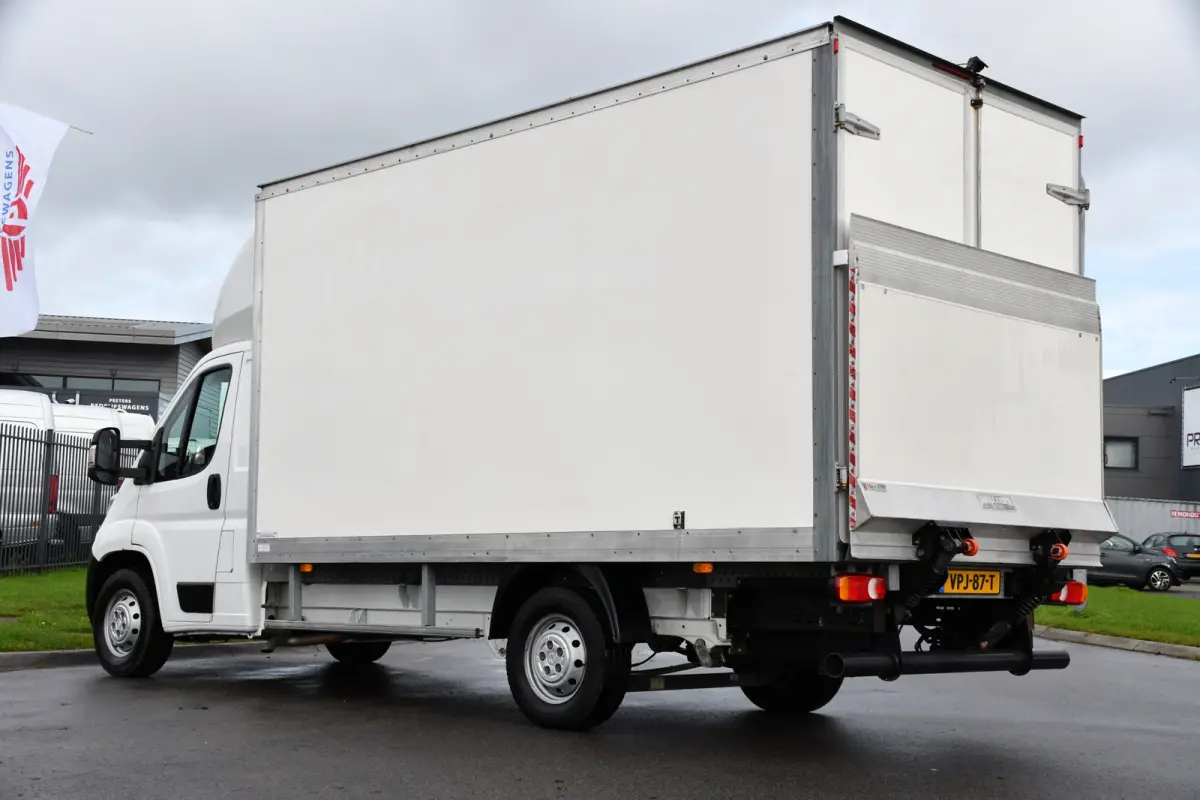 35 2.0 BlueHDi L4 Bakwagen Cruise, NAVI, 165PK, Laadklep, Airco, Uniek!