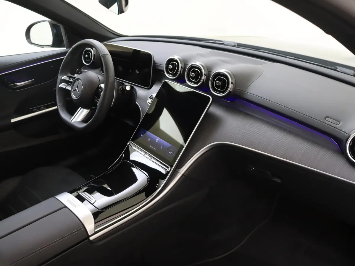 300 e Business Solution AMG /Panoramadak /Nightpakket /Winterpakket /Carplay