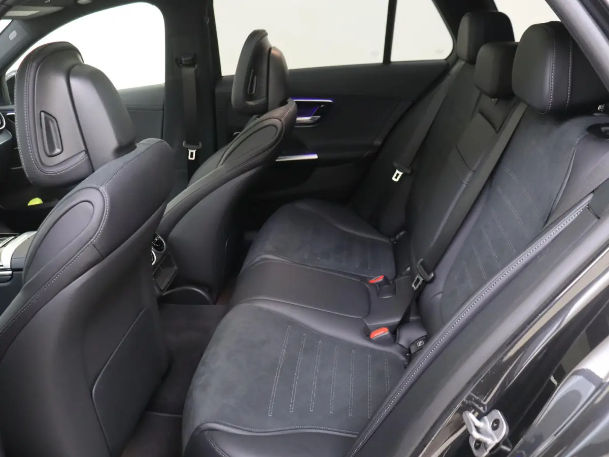 300 e Business Solution AMG /Panoramadak /Nightpakket /Winterpakket /Carplay