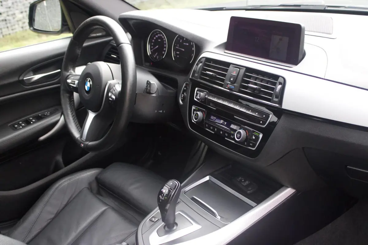 M140i Edition Shadow High Executive