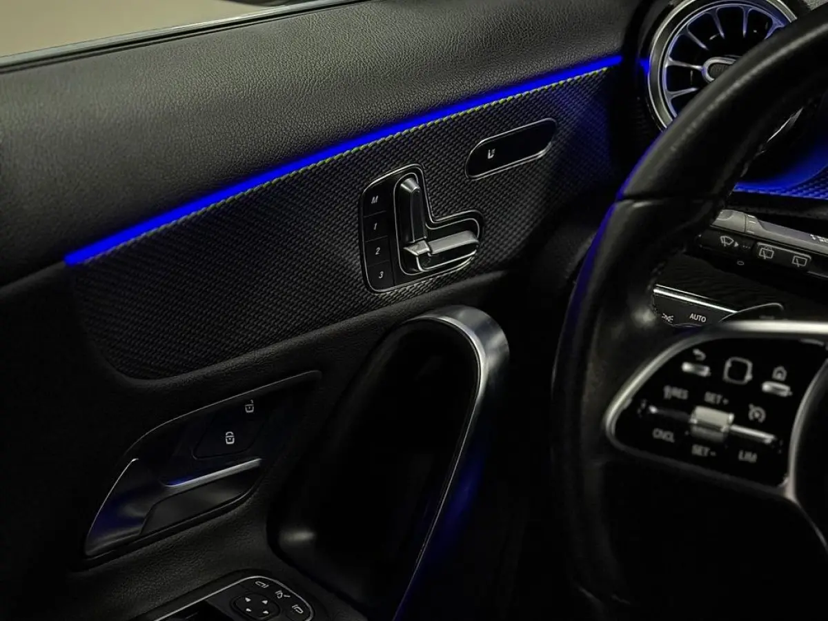 220 Premium|SFEER|360|MEMORY|LED|CRUISE