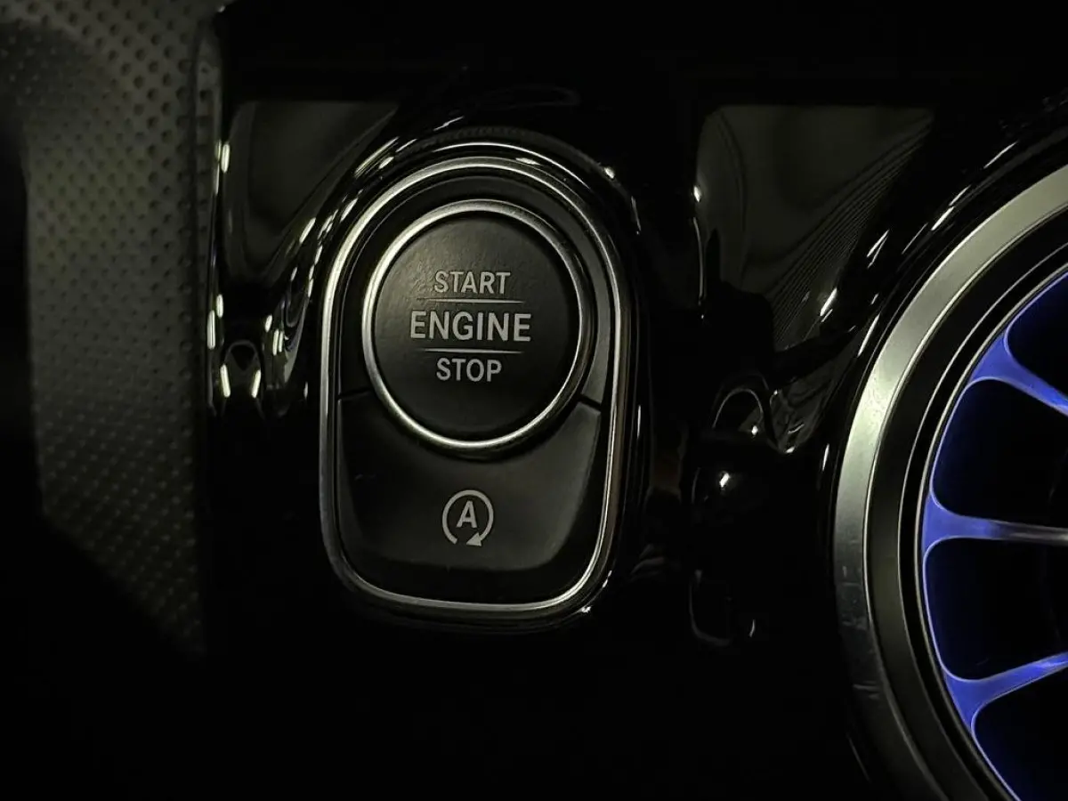 220 Premium|SFEER|360|MEMORY|LED|CRUISE
