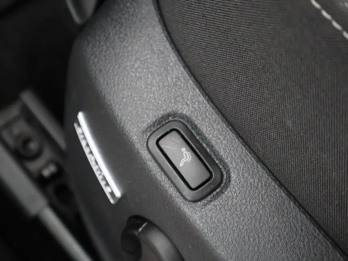 1.5 TSI 130 PK DSG AUT. + MASSAGE / ADAPTIVE CRUISE / CARPLAY / STOELVERW.