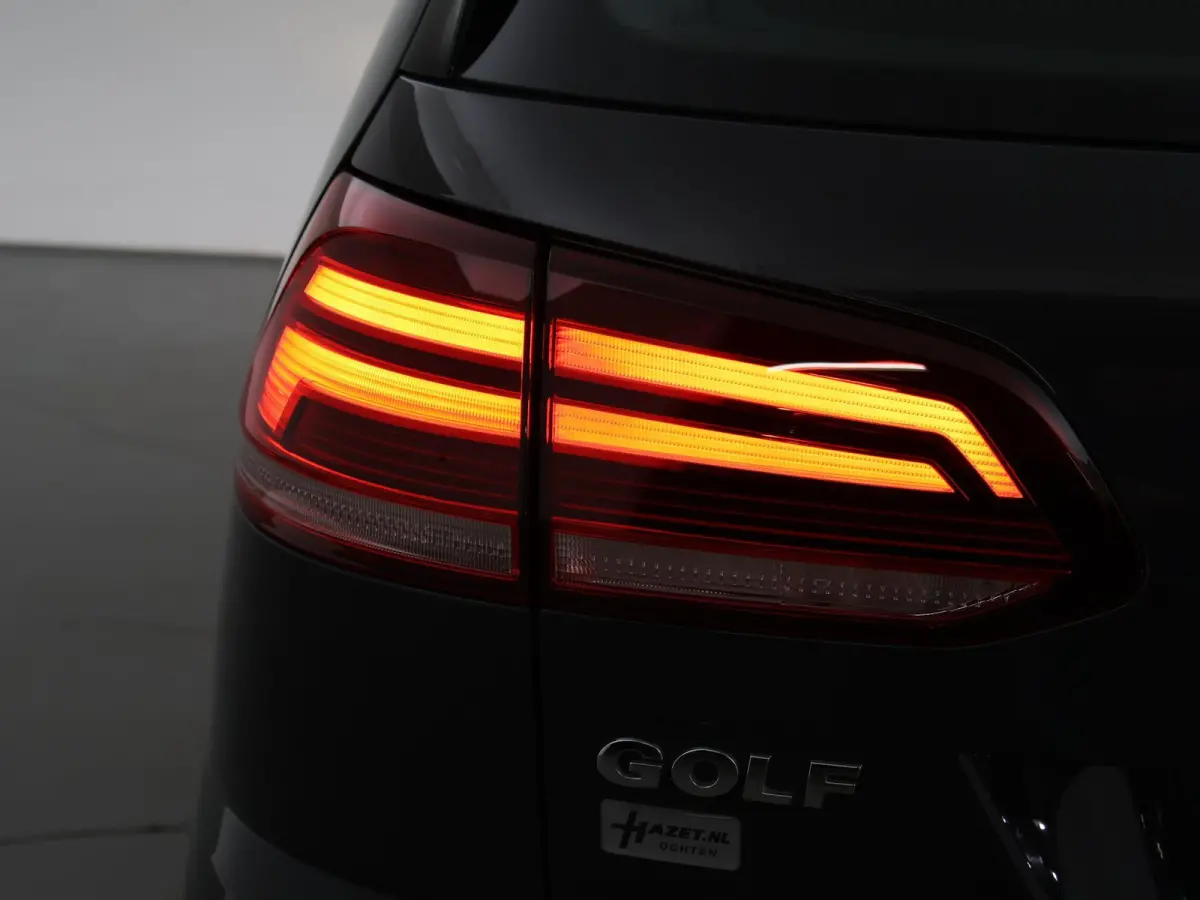 1.5 TSI 130 PK DSG AUT. + MASSAGE / ADAPTIVE CRUISE / CARPLAY / STOELVERW.
