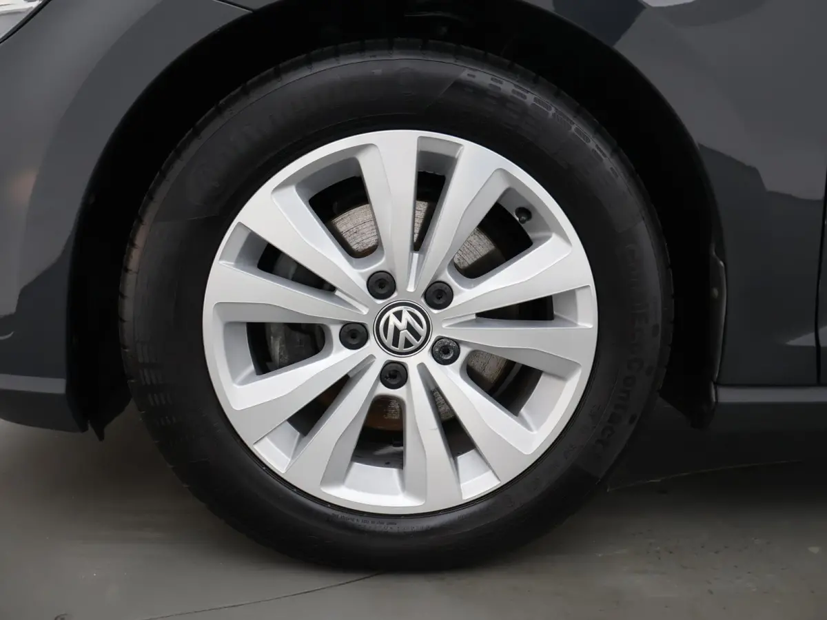 1.5 TSI 130 PK DSG AUT. + MASSAGE / ADAPTIVE CRUISE / CARPLAY / STOELVERW.