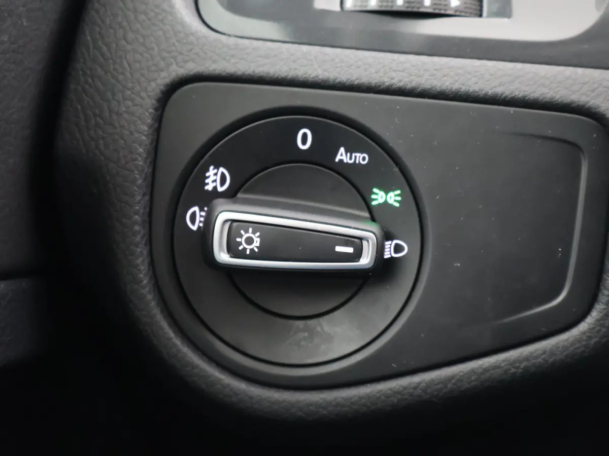 1.5 TSI 130 PK DSG AUT. + MASSAGE / ADAPTIVE CRUISE / CARPLAY / STOELVERW.