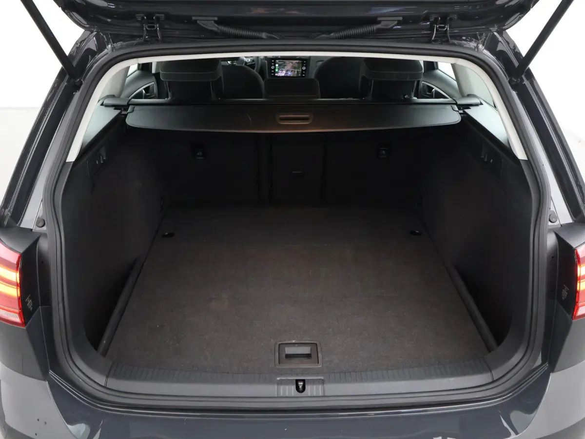 1.5 TSI 130 PK DSG AUT. + MASSAGE / ADAPTIVE CRUISE / CARPLAY / STOELVERW.