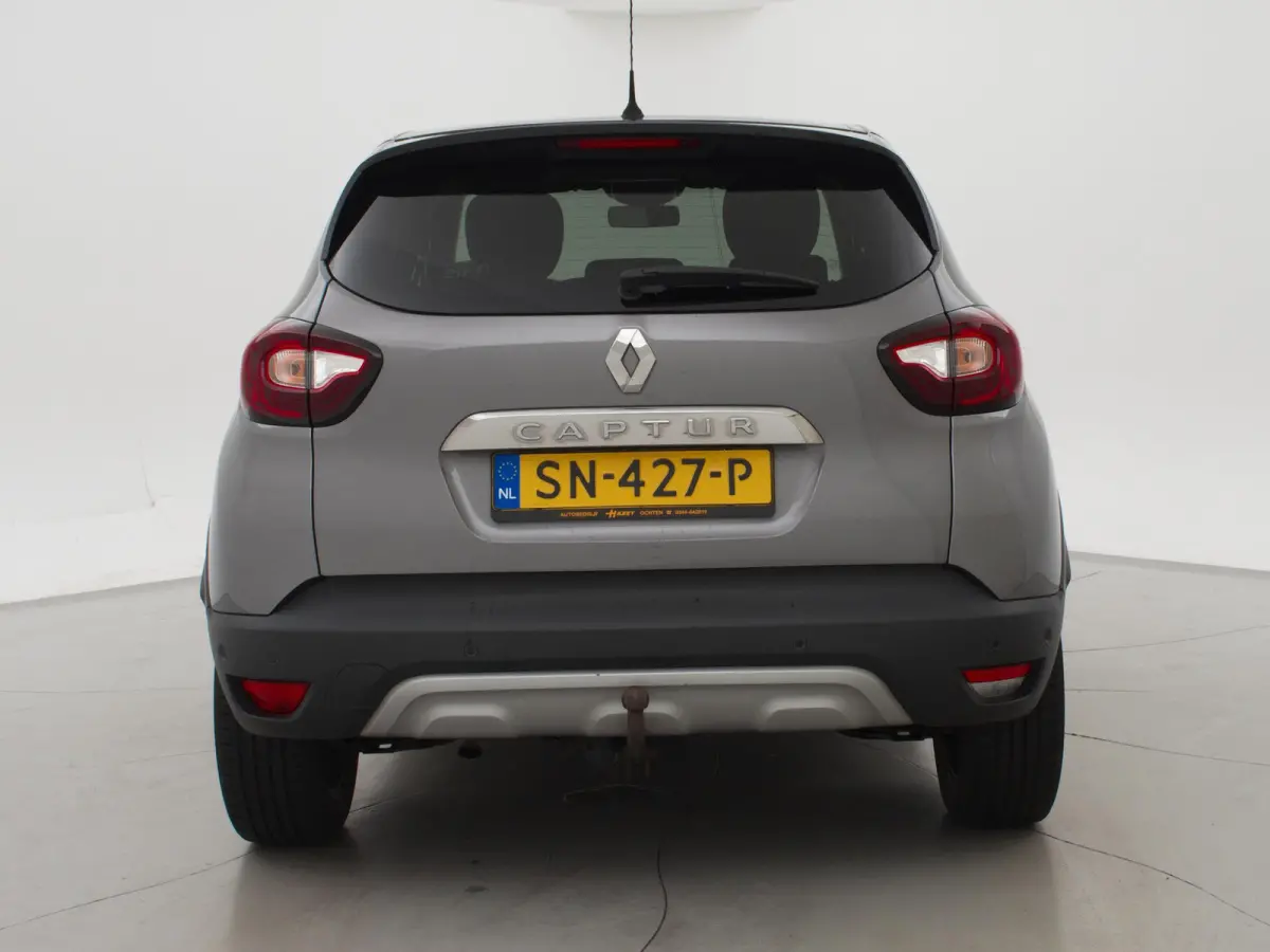 0.9 TCe INTENS + CAMERA / TREKHAAK / NAVIGATIE / DAB / LED