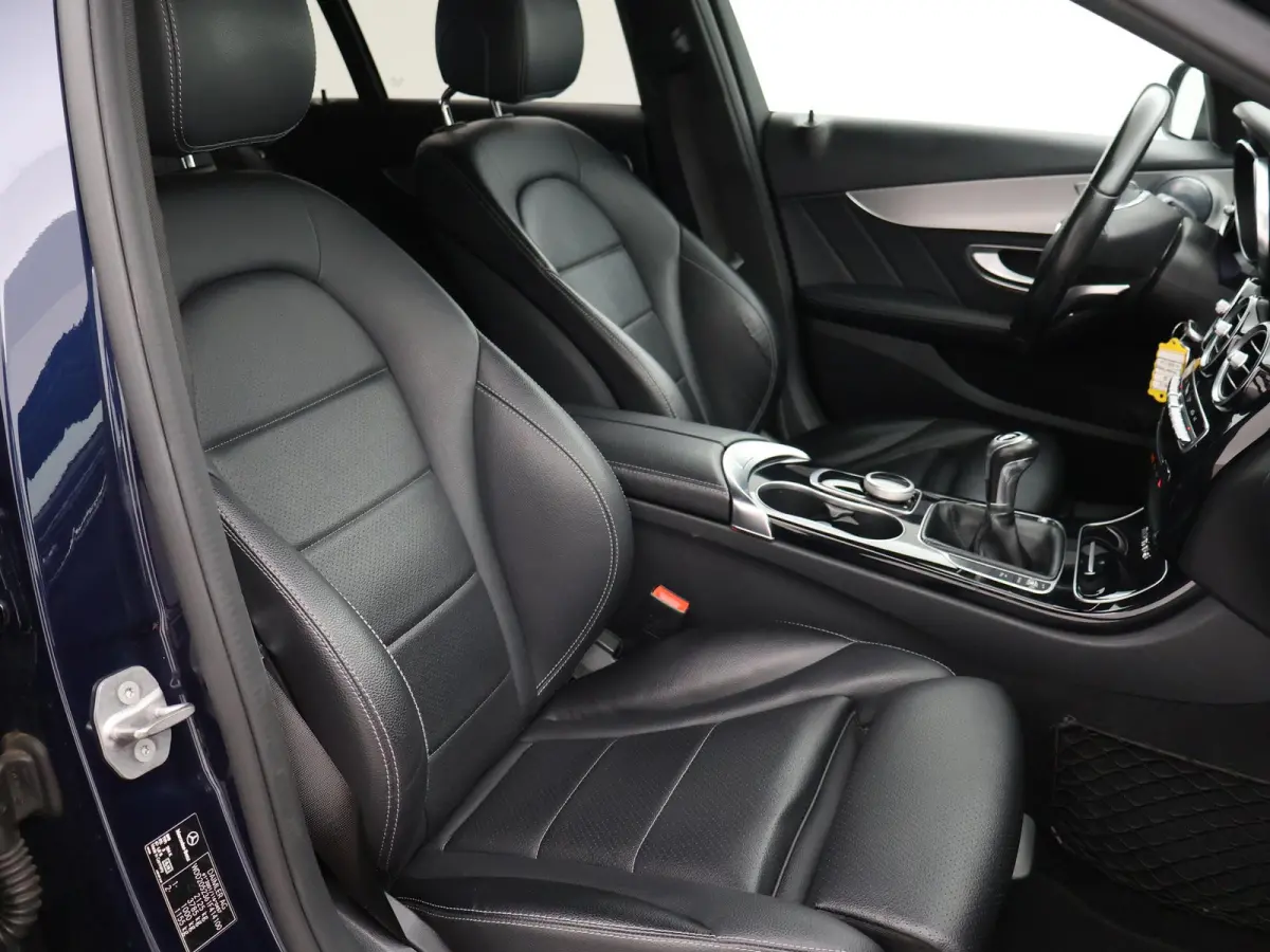 180 CDI AMG SPORT *CAVANSITE BLUE* + SPORTSTOELEN | LED | STOELVERW. | 18 INCH LMV