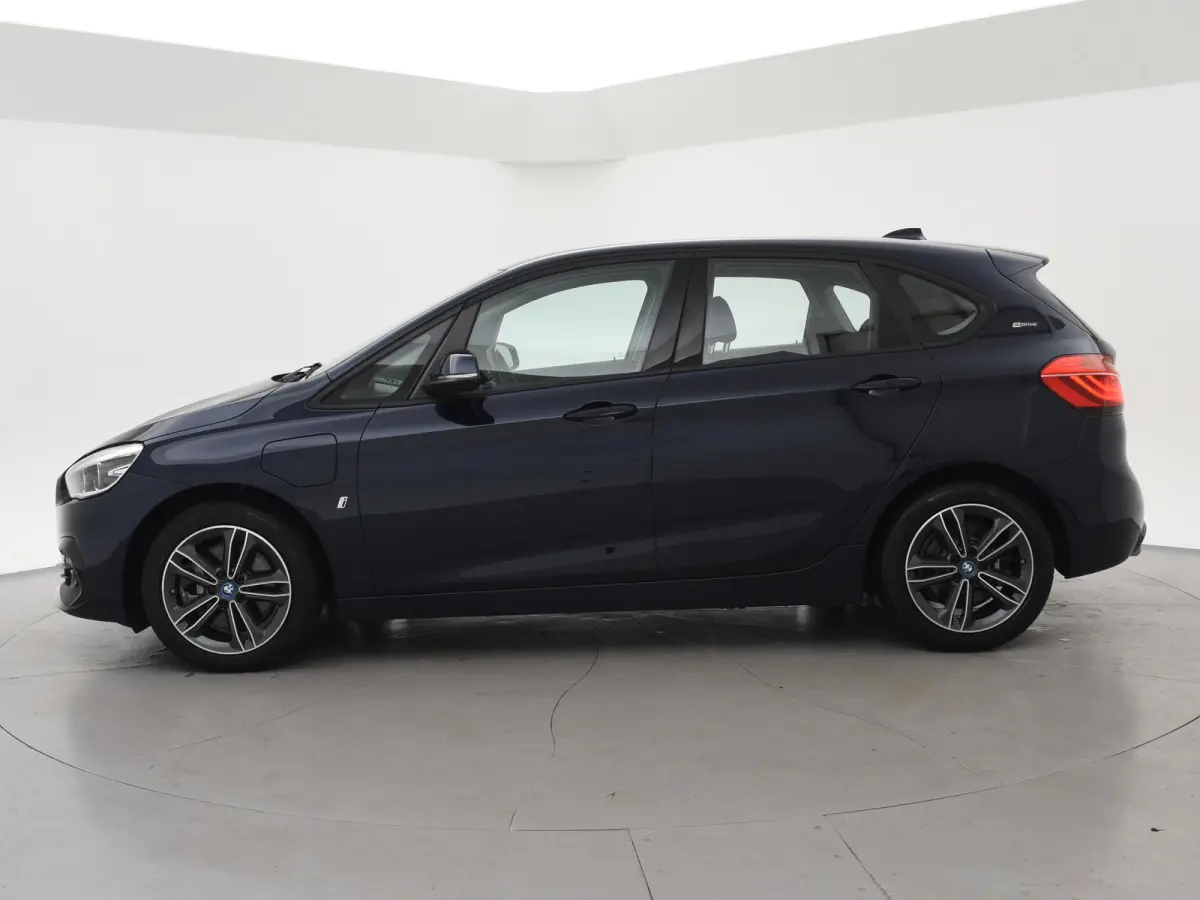225xe 224 PK XDRIVE PLUG-IN HYBRID + STOELVERWARMING / AFN. TREKHAAK / NAVIGATIE