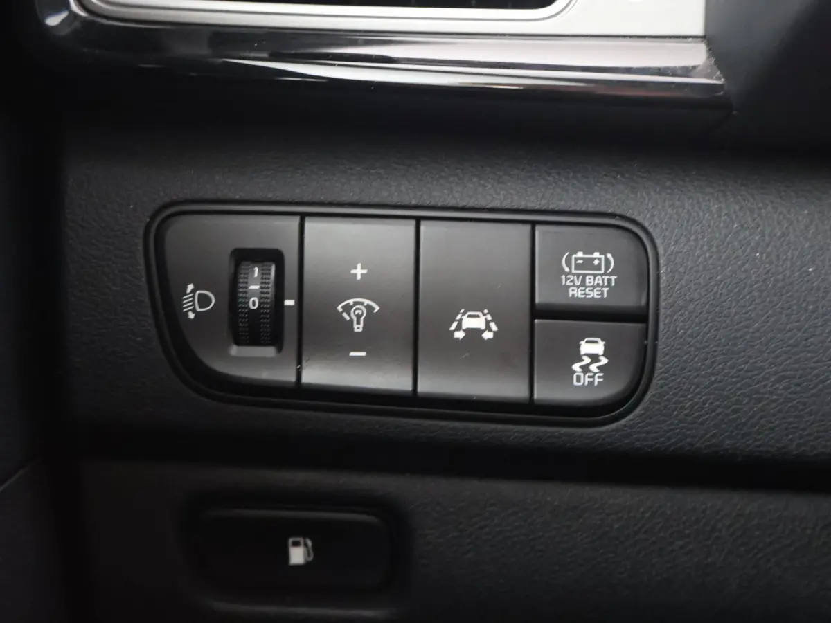 1.6 GDi HYBRID EDITION *DEALER ONDERH.* + APPLE CARPLAY / CAMERA / TREKHAAK / STOEL/STUURWIELVERWARMING