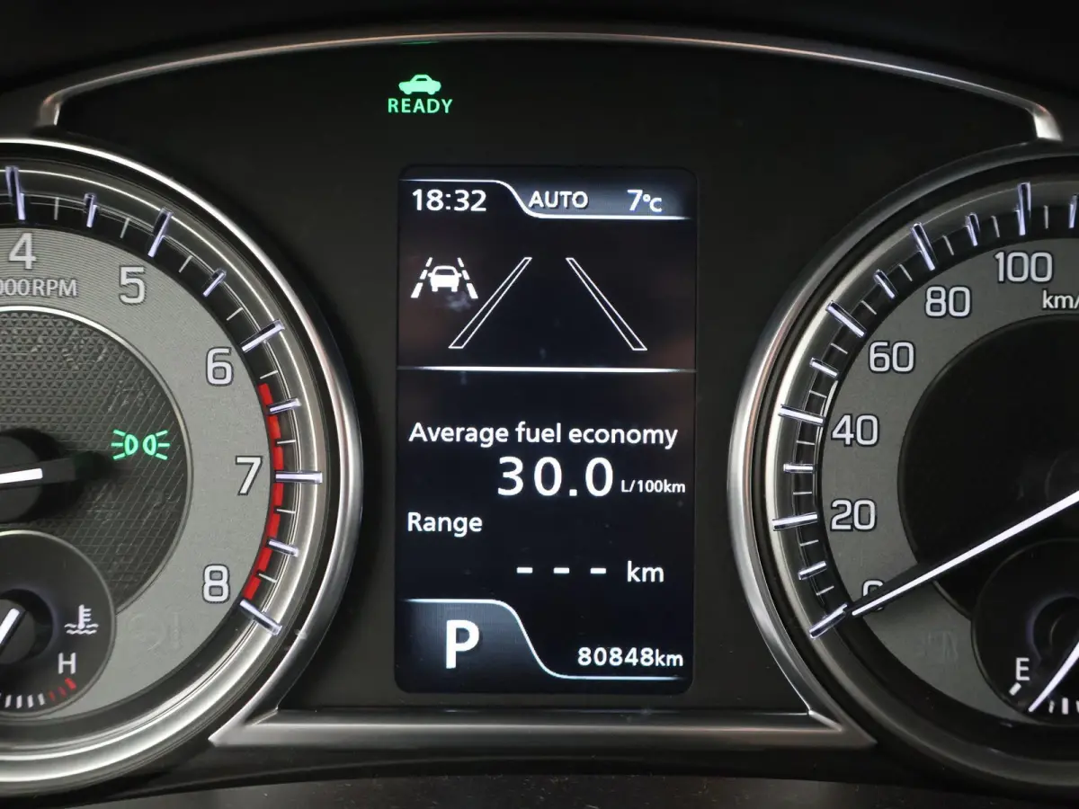 1.5 HYBRID AUT. ALLGRIP 4WD STYLE + TREKHAAK | ADAPTIVE CRUISE | CAMERA | STOELVERW. | NAVIGATIE