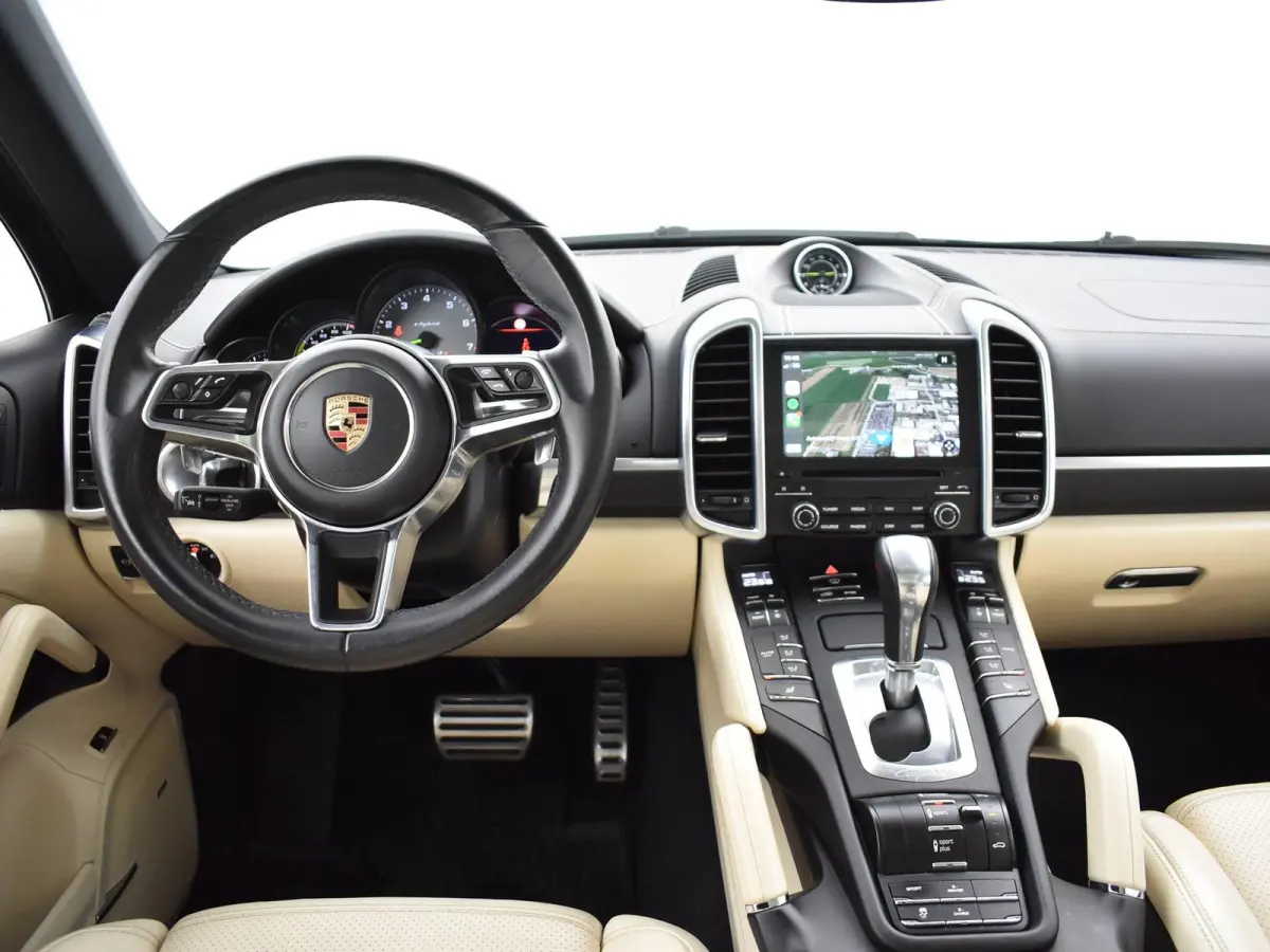 3.0 S E-HYBRID 416 PK + ADAPTIVE CRUISE | PANORAMA | 360 CAMERA | LUCHTVERING | APPLE CARPLAY | BOSE