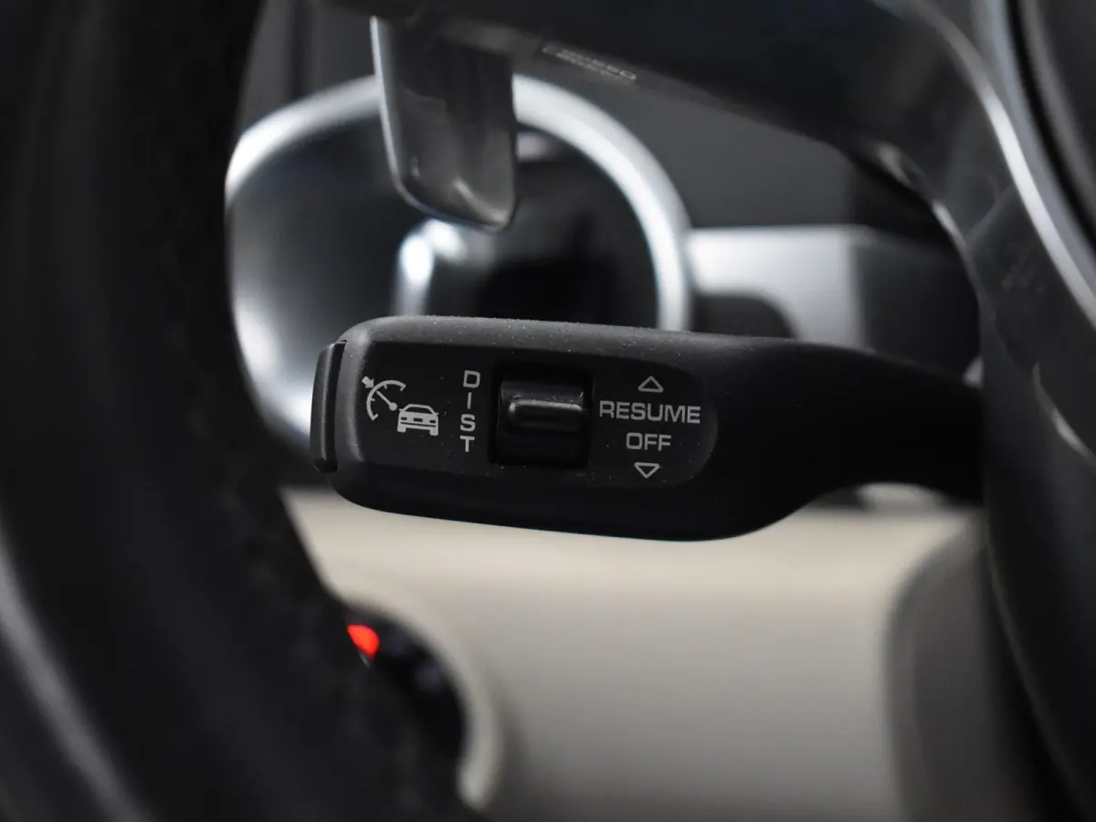 3.0 S E-HYBRID 416 PK + ADAPTIVE CRUISE | PANORAMA | 360 CAMERA | LUCHTVERING | APPLE CARPLAY | BOSE