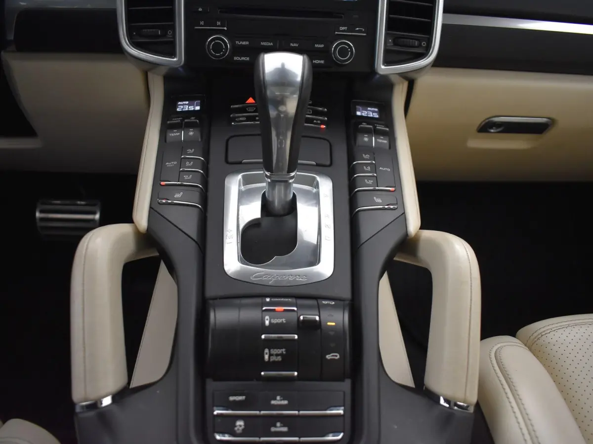 3.0 S E-HYBRID 416 PK + ADAPTIVE CRUISE | PANORAMA | 360 CAMERA | LUCHTVERING | APPLE CARPLAY | BOSE