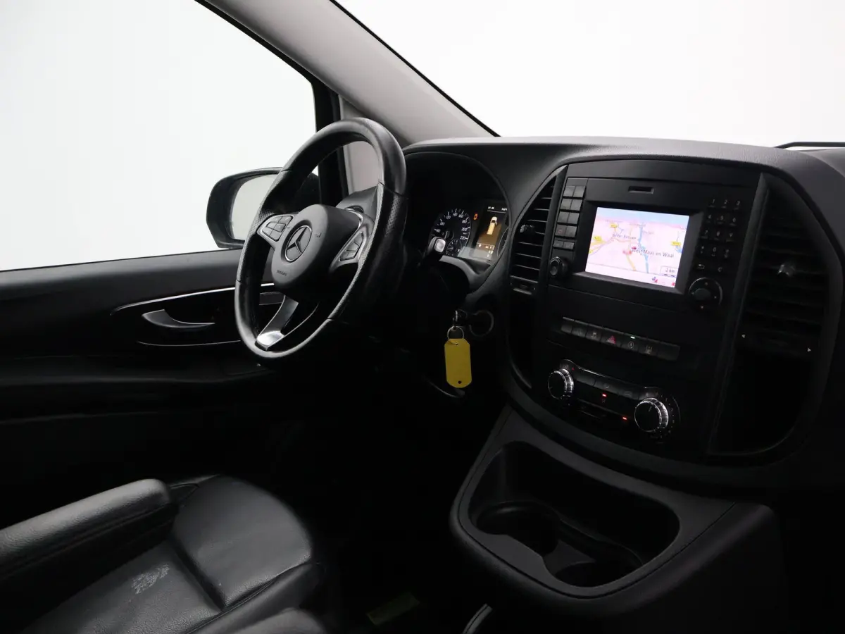 119 CDI 190 PK AUT7 EURO 6 + LEDER | STOELVERW. | LED | CAMERA | NAVIGATIE | AFN. TREKH. | LMV