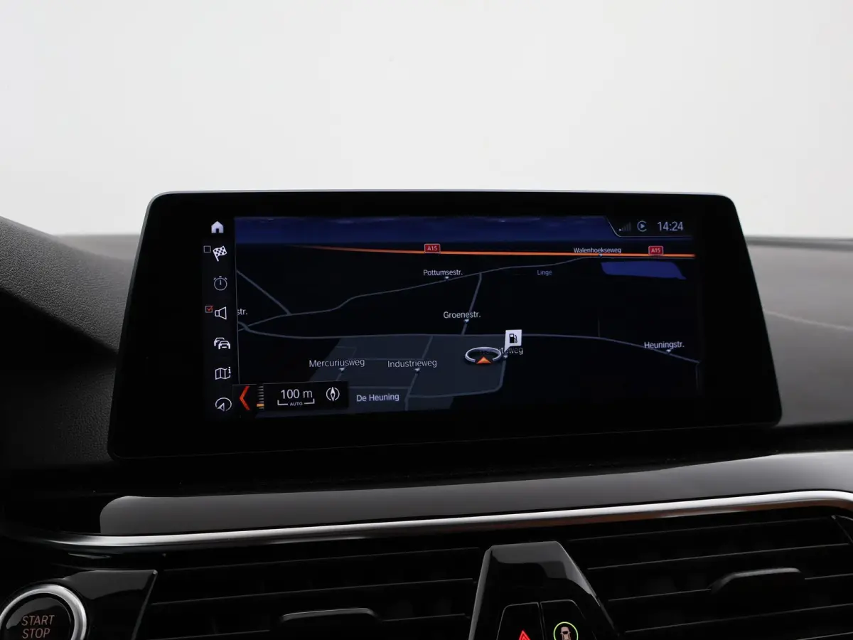 530i H.E. SPORT-LINE 252 PK AUT8. + LEDER EXCLUSIVE / ADAPTIVE CRUISE / CARPLAY