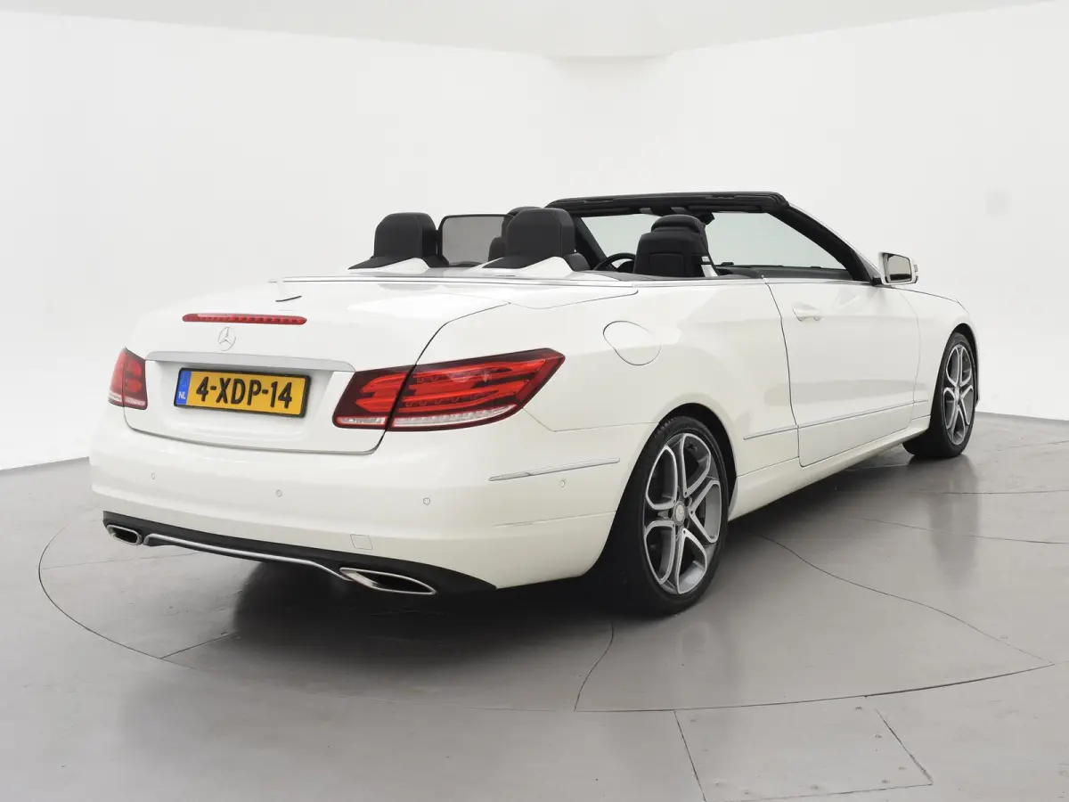 200 AUT. FACELIFT / NIEUW MODEL + AFN. TREKHAAK + NEKVERWARMING | LEDER | LED | STOELVERW. |