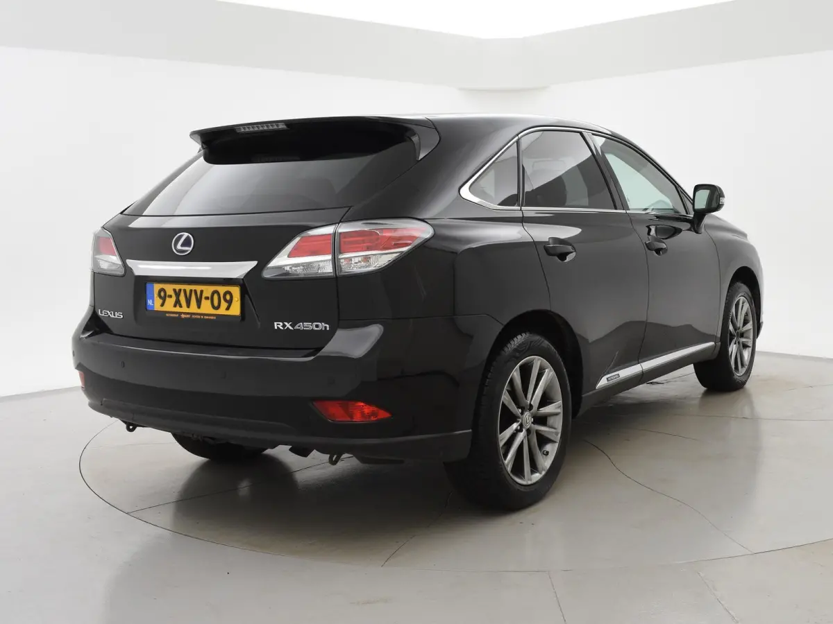 450h 4WD + PANORAMA / TREKHAAK / HEAD-UP / CAMERA / 19 INCH / MEMORY