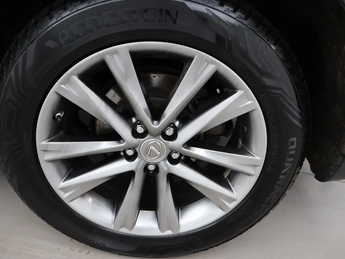 450h 4WD + PANORAMA / TREKHAAK / HEAD-UP / CAMERA / 19 INCH / MEMORY