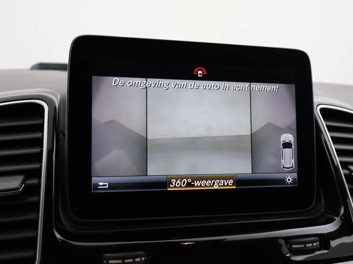 350d 258 PK 4MATIC GRIJS KENTEKEN EURO 6 + LUCHTVERING / LED / 360 CAMERA / APPLE CARPLAY