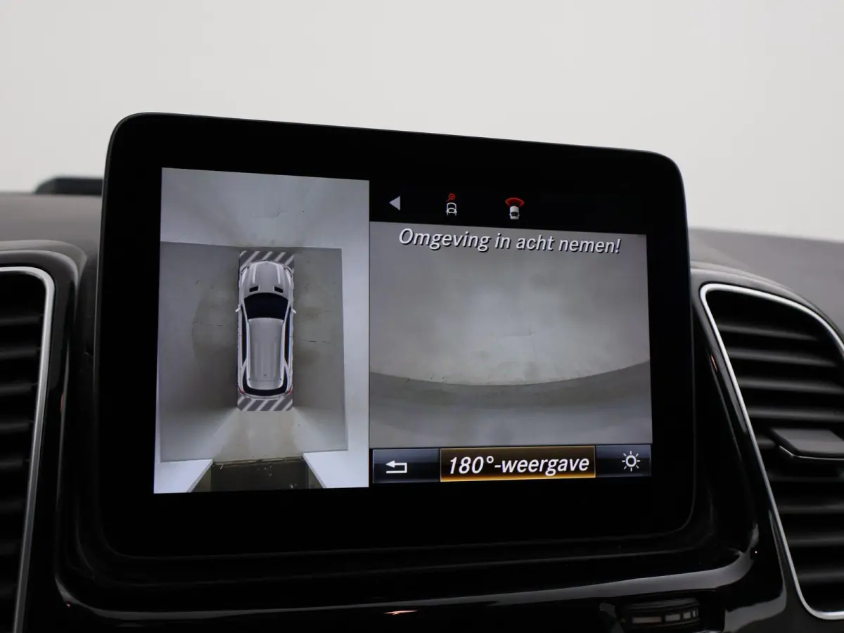 350d 258 PK 4MATIC GRIJS KENTEKEN EURO 6 + LUCHTVERING / LED / 360 CAMERA / APPLE CARPLAY