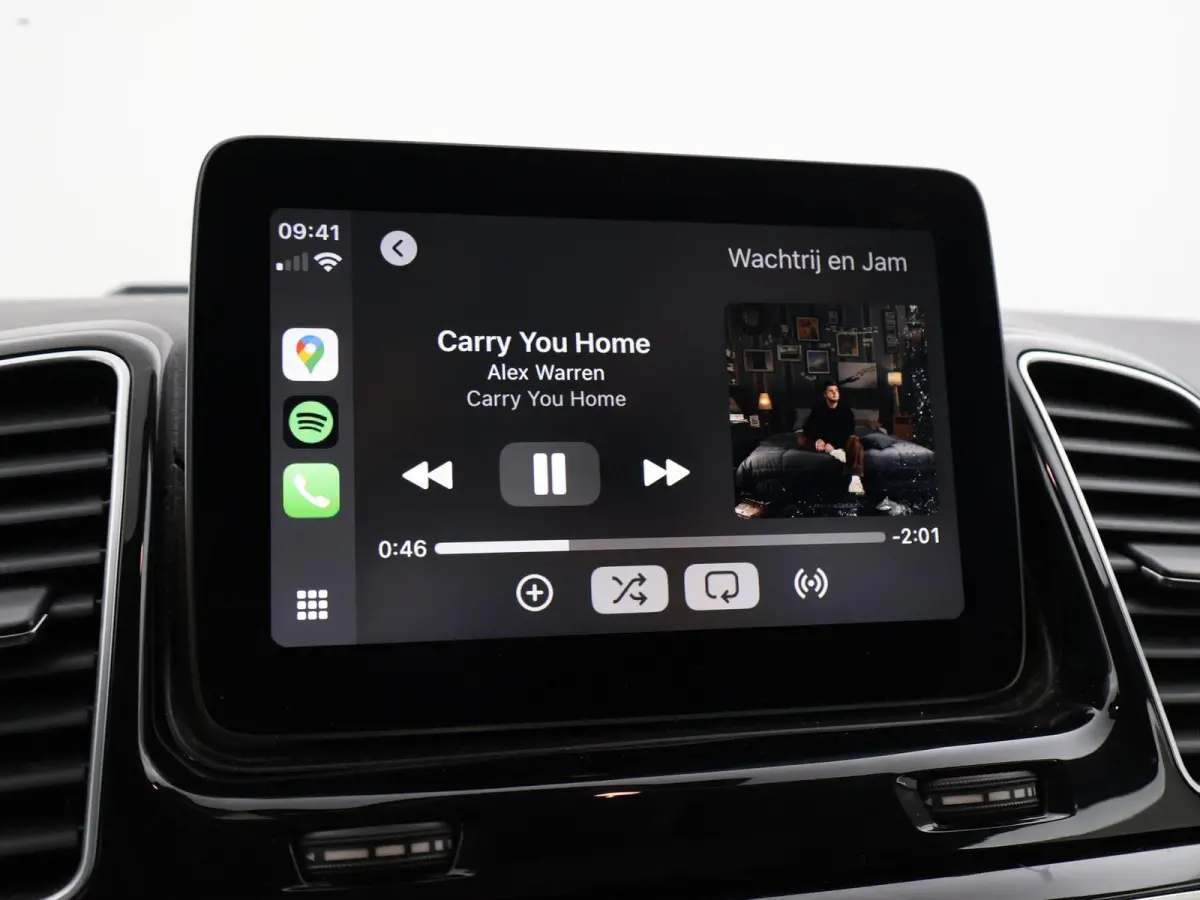 350d 258 PK 4MATIC GRIJS KENTEKEN EURO 6 + LUCHTVERING / LED / 360 CAMERA / APPLE CARPLAY