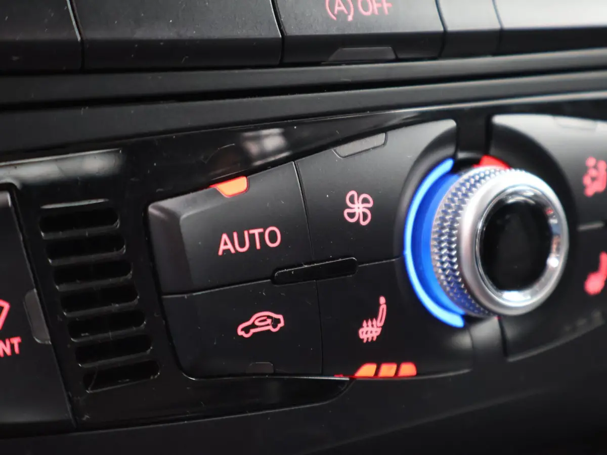 2.0 TFSI 230 PK QUATTRO AUT8 + XENON / STOELVERW. / NAVIGATIE / ELEKTR. ACHTERKLEP