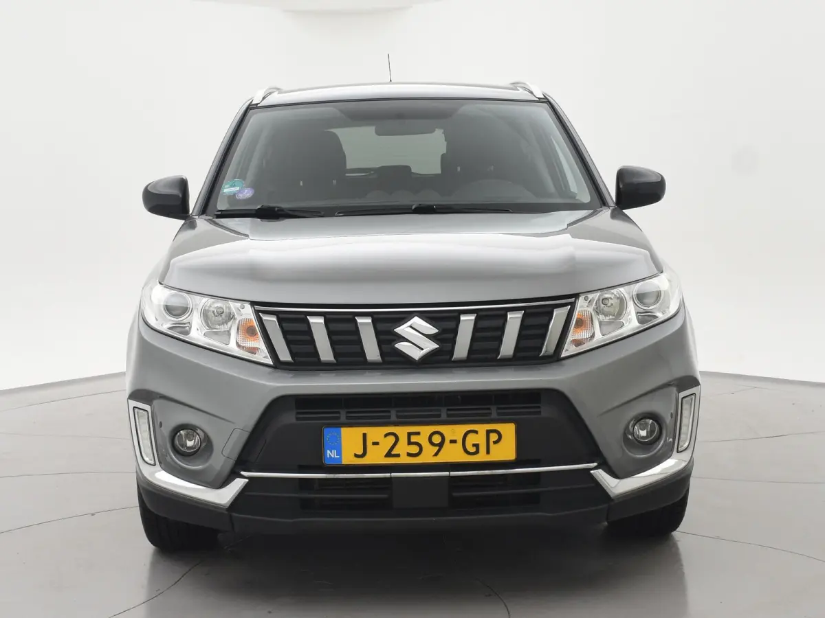1.0 BOOSTERJET SELECT TWO-TONE + CAMERA | APPLE CARPLAY | DAB | STOELVERWARMING