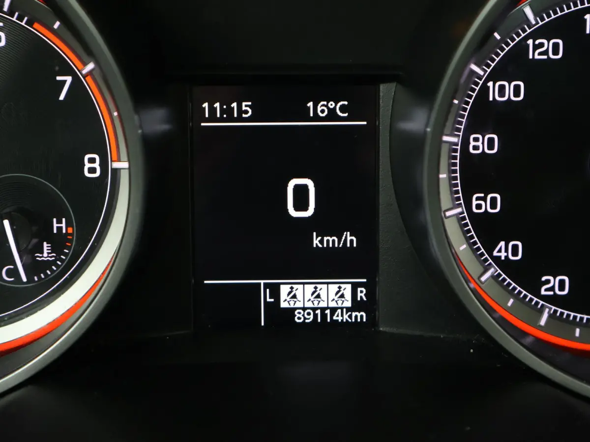 1.2 COMFORT SMART HYBRID + ADAPTIVE CRUISE / LED / AIRCO