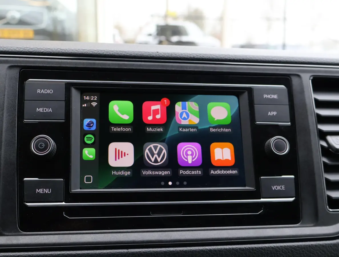 30 2.0 TDI L3H3 + APPLE CARPLAY / ANDROID AUTO / PDC / CRUISE / DEEP OCEAN